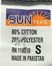 Load image into Gallery viewer, Big Apple Big Love Zip-Up Hoodie (Size Small)
