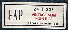 Load image into Gallery viewer, Big Apple Big Love Jeans (Women's Size 24)
