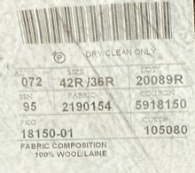 Load image into Gallery viewer, Big Apple Big Love Blazer (Size 42R)
