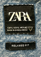 Load image into Gallery viewer, Hello Friend Jean Jacket (Size Large)
