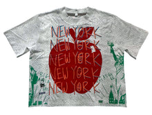Load image into Gallery viewer, Big Apple Big Love Crop Top (Size Women’s Large)
