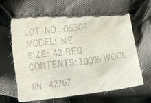 Load image into Gallery viewer, Life Is The Painting You Paint Blazer (Size 42R)
