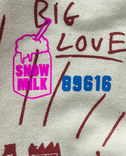 Load image into Gallery viewer, Big Apple Big Love Crewneck (Size Large)
