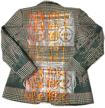 Load image into Gallery viewer, Big Apple Big Love Blazer (Size 12)
