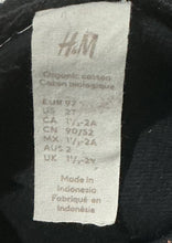 Load image into Gallery viewer, Snow Milk Kids Sweater (Size Kids 2T)
