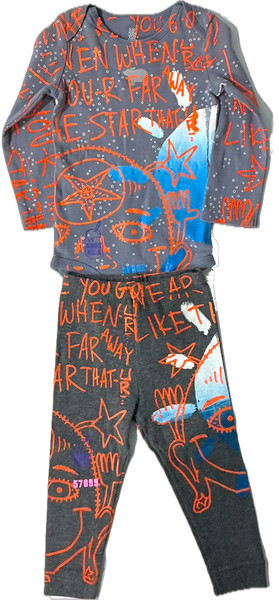 Star That You Are Kids Sweatpants and Shirt (Size Kids 18-24M)