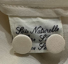 Load image into Gallery viewer, Love Love Love Long Sleeve (Women&#39;s Size 6)
