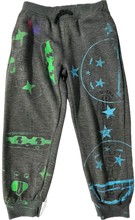Load image into Gallery viewer, Snow Milk Classic Logo Kids Sweatpants (Size Kids 7/8)
