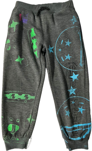 Snow Milk Classic Logo Kids Sweatpants (Size Kids 7/8)