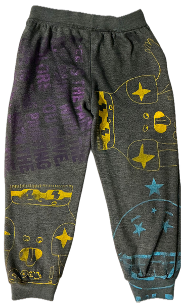 Snow Milk Classic Logo Kids Sweatpants (Size Kids 7/8)