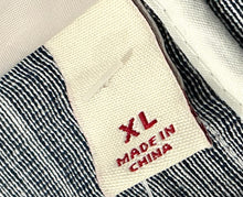 Load image into Gallery viewer, Big Apple Big Love Blazer (Size XL)
