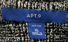 Load image into Gallery viewer, Big Apple Big Love Blazer (Size XL)
