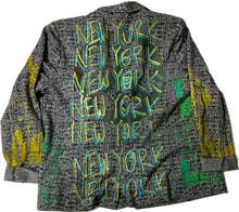 Load image into Gallery viewer, Big Apple Big Love Blazer (Size XL)
