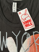 Load image into Gallery viewer, Big Apple Big Love Tank Top (Size XL)
