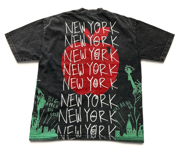 Big Apple Big Love 6.5oz Tee (Size Large)
