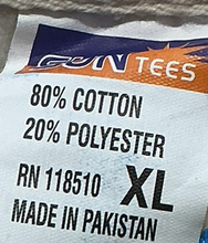 Load image into Gallery viewer, Big Apple Big Love Crewneck (Size XL)
