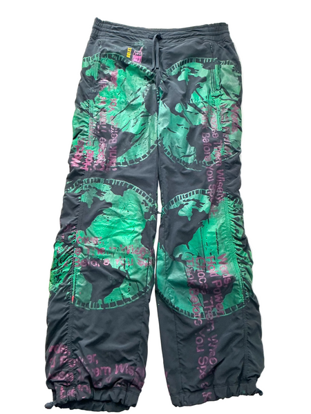 Words Hold Power Pants (Size Women’s 4)