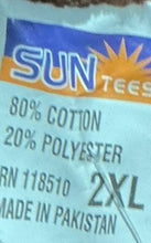 Load image into Gallery viewer, Big Apple Big Love Hoodie (Size 2XL)
