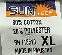 Load image into Gallery viewer, Big Apple Big Love Hoodie (Size XL)
