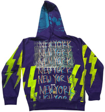 Load image into Gallery viewer, Big Apple Big Love Hoodie (Size Medium)
