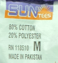 Load image into Gallery viewer, Big Apple Big Love Hoodie (Size Medium)
