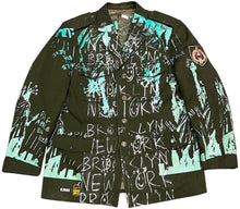 Load image into Gallery viewer, Big Apple Big Love Army Coat (Size XL)
