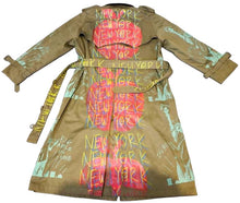 Load image into Gallery viewer, Big Apple Big Love Trench Coat (Size 40)
