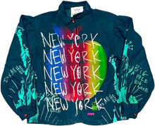 Load image into Gallery viewer, Big Apple Big Love Vintage Sweatshirt (Size XS)
