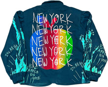 Load image into Gallery viewer, Big Apple Big Love Vintage Sweatshirt (Size XS)

