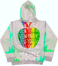 Load image into Gallery viewer, Big Apple Big Love Hoodie Zip-up (Size Small)
